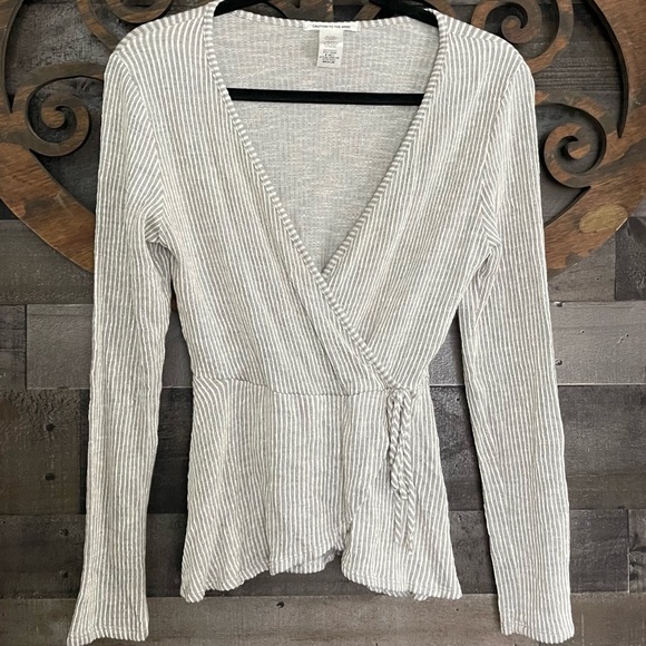 Faux Wrap Top Tie V Neck Pin Stripe Boho Preppy Minimalist Blouse - Picture 2 of 16